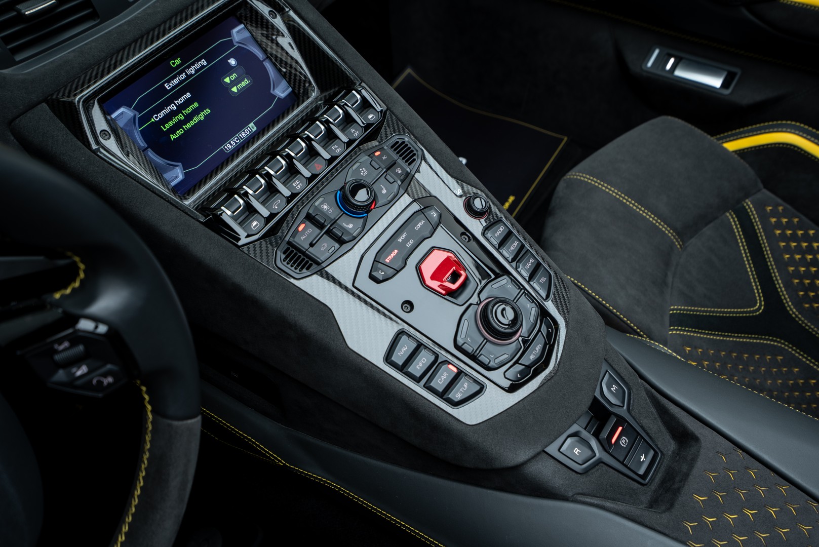 2022 LAMBORGHINI AVENTADOR ULTIMAE 01 OF 250. FULL CARBON
